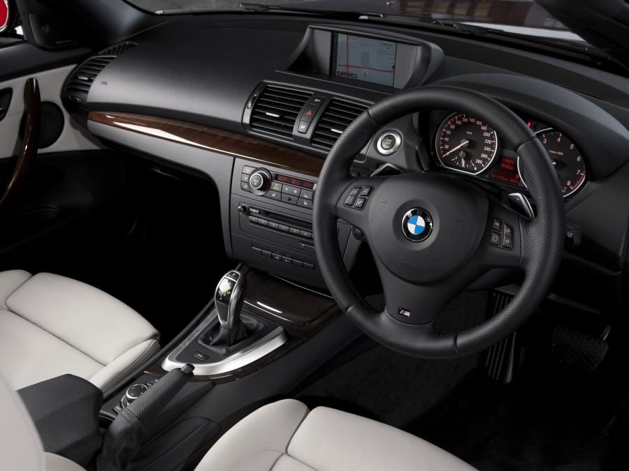  BMW 135i Convertible 2011 года  (AU) (фото 4 из 4)